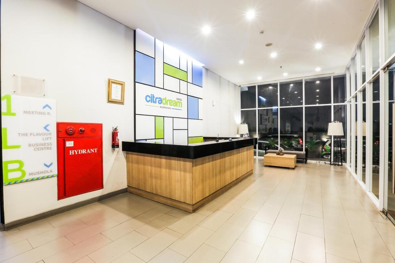 Hotel Citradream בנדונג מראה חיצוני תמונה